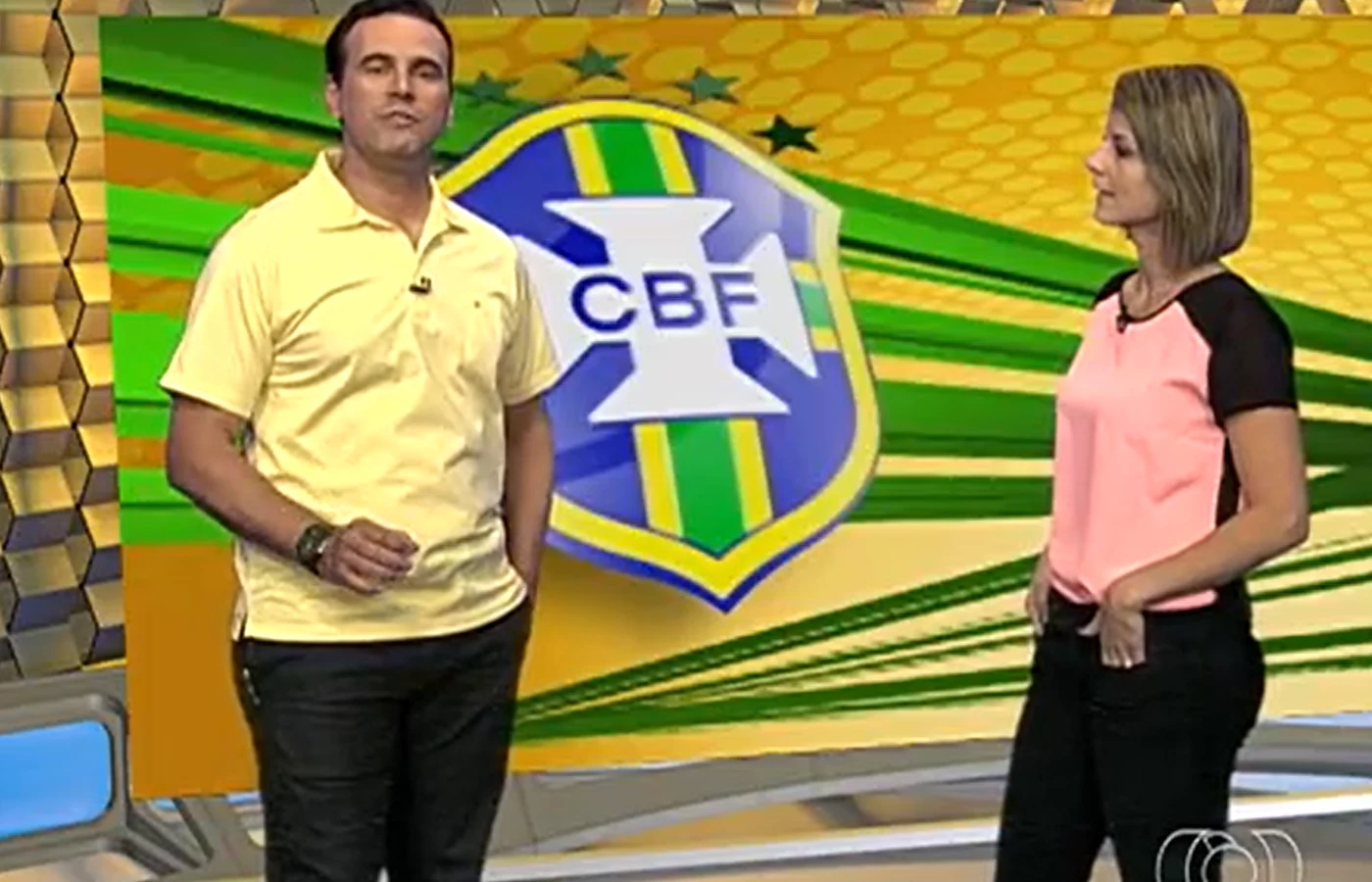 Kléber Guerra comentando futebol na TV Anhanguera